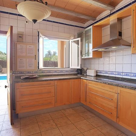 Villa Tom Is Near To Playa Den Bossa Sant Jordi de ses Salines Luaran gambar